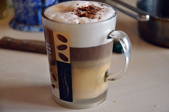    . How to prepare a layered cappuccino